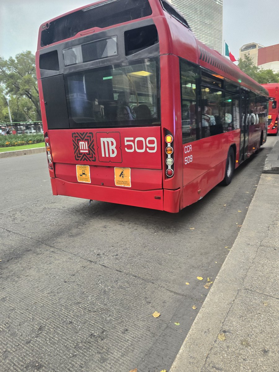 fuckyeahmichell's tweet photo. La unidad estaba detenida en una de sus paradas y no me dejaron salir
@MetrobusCDMX https://t.co/ulH2kPgjPv