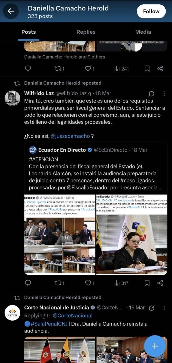 ecuarauz's tweet photo. He impugnado a Daniella Camacho

Intentó dar un golpe de estado en la Corte Nacional de Justicia, lo que lesiona su probidad para dirigir la Fiscalía. Cualquiera puede ver el video https://t.co/GbV4PmqqPC

Y mintió en su declaración al CPCCS al decir que no tenía conflictos de interés en el transcurso del concurso mientras era jueza del caso Ligados con el CPCCS como acusador y con una consejera del CPCCS como acusada. No se excusó. Todo mal. 

Además, puso un tuit ratificando que para ganar el concurso había que perseguir a los correístas. El tuit quedó materializado y notarizado. Y varios medios de comunicación lo reportaron antes de que lo borre.

Para colmo, su doctorado es fake. Y, según se está ventilando en procesos actuales, al parecer fue auspiciado por intereses oscuros.