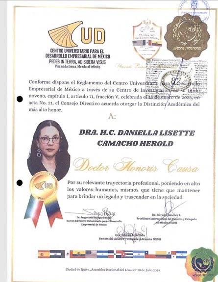 ecuarauz's tweet photo. He impugnado a Daniella Camacho

Intentó dar un golpe de estado en la Corte Nacional de Justicia, lo que lesiona su probidad para dirigir la Fiscalía. Cualquiera puede ver el video https://t.co/GbV4PmqqPC

Y mintió en su declaración al CPCCS al decir que no tenía conflictos de interés en el transcurso del concurso mientras era jueza del caso Ligados con el CPCCS como acusador y con una consejera del CPCCS como acusada. No se excusó. Todo mal. 

Además, puso un tuit ratificando que para ganar el concurso había que perseguir a los correístas. El tuit quedó materializado y notarizado. Y varios medios de comunicación lo reportaron antes de que lo borre.

Para colmo, su doctorado es fake. Y, según se está ventilando en procesos actuales, al parecer fue auspiciado por intereses oscuros.