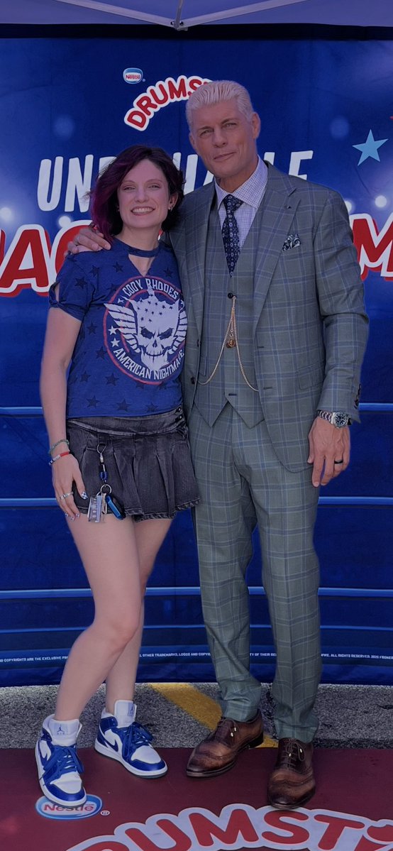 rebekahabrams's tweet photo. @CodyRhodes @WWE @Drumstick It was so wonderful meeting you!! https://t.co/XzhGB93q2Z