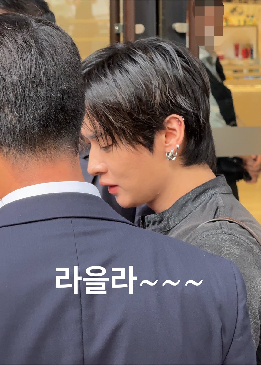 lxfeofk's tweet photo. 근황: https://t.co/Y0gjvd1hMW