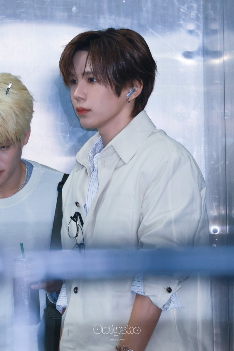 Only_taro_'s tweet photo. 260801 유이크 출근

#쇼타로 #SHOTARO #将太郎 #ショウタロウ #라이즈 #RIIZE https://t.co/hTgtvPZxqF
