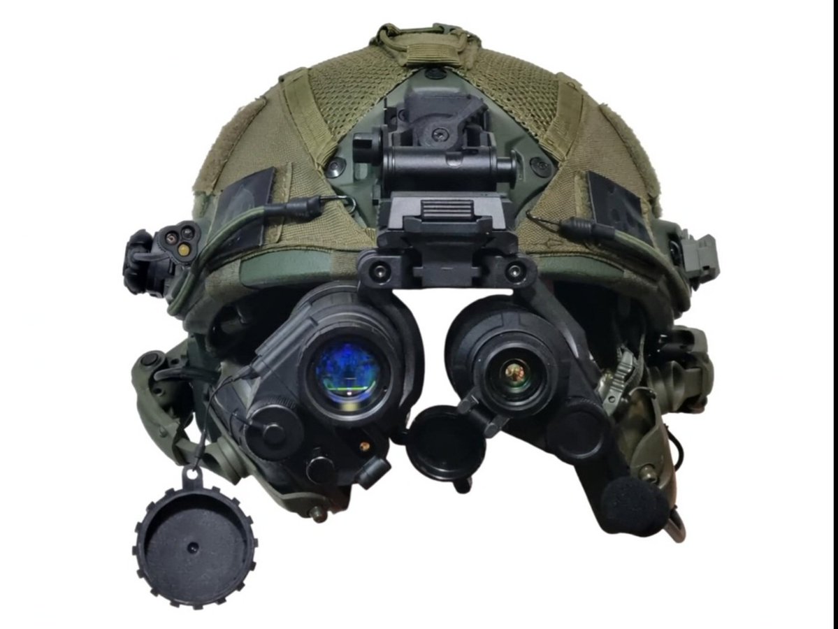 Hoplite_Ind's tweet photo. Everything in this photo totals under $4000, a relatively low price to pay for superpowers.

Night vision (PVS-14), thermal (HIR-640M), IIIA ballistic helmet, dovetail mount, active hearing protection with communications.

Only a few years ago, an equivalent setup would have been double that price.

We're doing the best we can to make this gear affordable to the citizens who need it.

https://t.co/na5O09JVYz