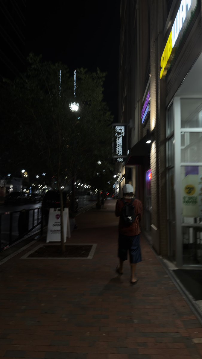 imrcwh's tweet photo. city nights. https://t.co/66BX42AJwH