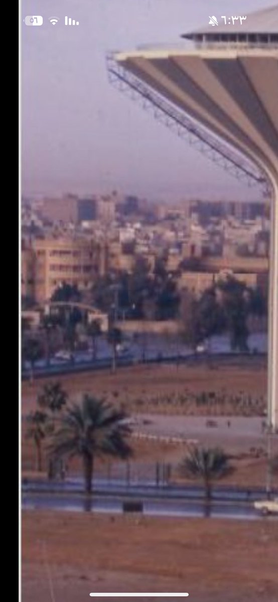 dm_1351 tweet picture