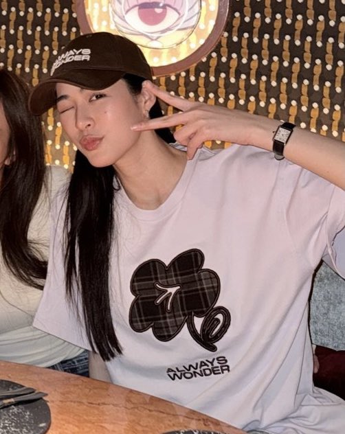Minebaejuu's tweet photo. คือมันหล่อแท้วะ ตี๋ผู้ได๋นิ มีเจ้าของบ่ https://t.co/Ql6yfWpud3