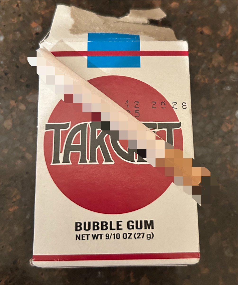 usaniiru's tweet photo. アメリカにも駄菓子ってあるんだ
This is chewing gum. 
500円くらいしたけど https://t.co/bl0zGGFyAY