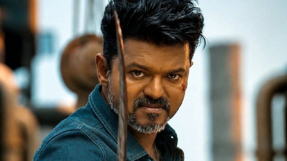 Filmy_Today's tweet photo. #JanaNayagan Collected more than ₹285CR+ 🔥🔥🔥🔥🔥🔥🔥🔥🔥🔥🔥🔥

Racing towards ₹300CR Club 🔥🔥🔥🔥🔥🔥🔥🔥 

indias Biggest Superstar @actorvijay 👑 https://t.co/n3oowK0rvc