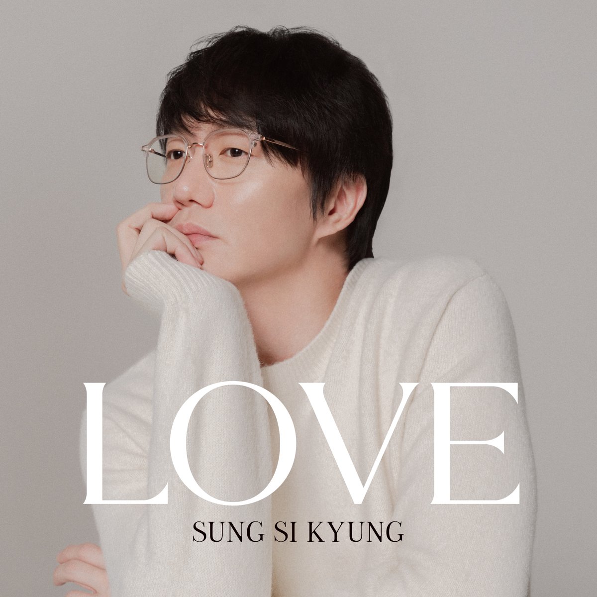 kingrecord_rock's tweet photo. 【#ソン・シギョン 情報】

「バラードの皇帝」ソン・シギョンの
９月３０日（水）発売
全曲日本楽曲カバーアルバム
「#LOVE」のジャケット写真が公開されました！！

商品詳細・ご予約はこちらから🄭
https://t.co/JQIrQlc15v https://t.co/3TCrsJBLUZ