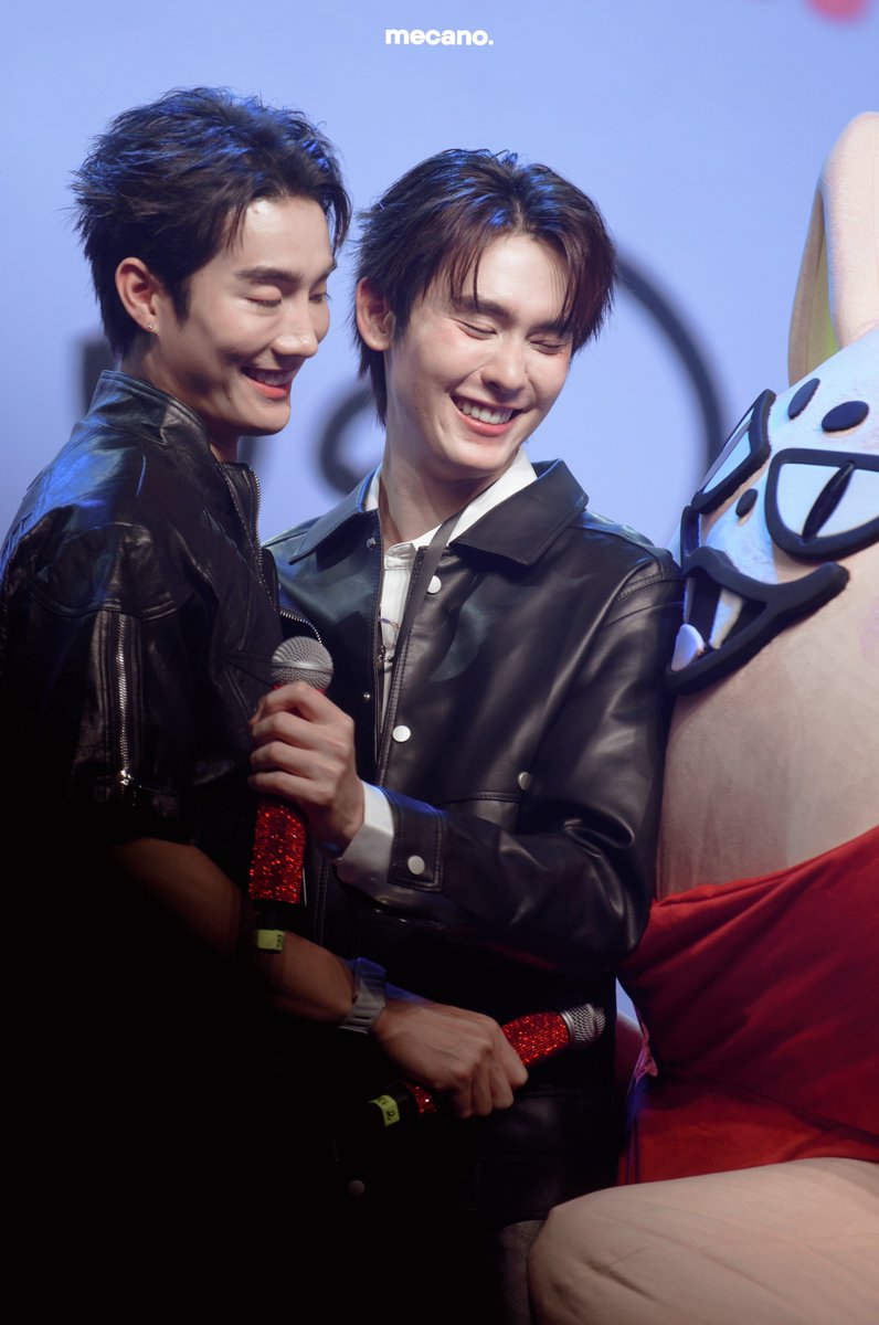 kncmegg's tweet photo. 🦊🍅👶🏻

FORCEBOOK MAFOX VNFM
#ForceBookFMinHCMC

#fforce_ #kasibook
#ฟอสบุ๊ค #ForceBook https://t.co/rTPbP1yVRw