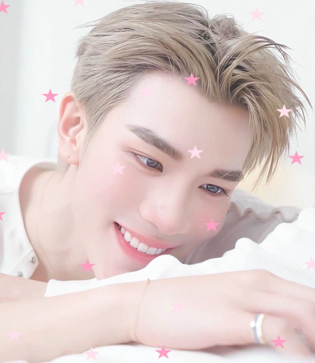 Tmdgnipp's tweet photo. 🎀𓂃 ࣪˖ อันนี้คนสวยหรือนางฟ้าคะเนี่ย ⋆˙⟡🐰ྀི 

✧                                  ✧            .
          ⊹
　  .           ｡ﾟﾟ･｡･ﾟﾟ｡⠀
                 ﾟ｡   ♡ ིྀ  ｡ﾟ          ✧            .
                  　ﾟ･｡･ﾟ
✧ 　　               　 　   +         ⊹
  .　　 　  ✧        .

MINT X FOURTH BOUCHERON 
#FOURTHxMintMagTH
#Fourthnattawat #โฟร์ทณัฐวรรธน์