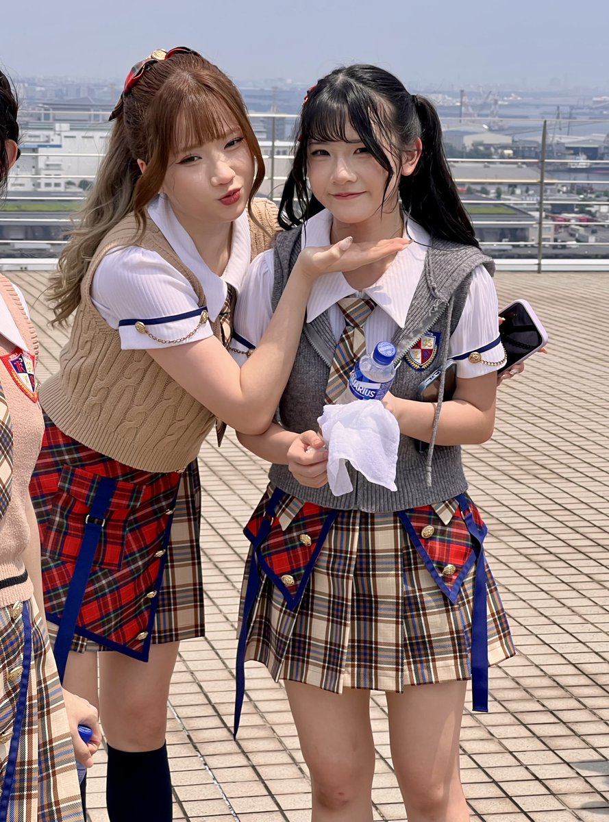 kyawawanobobsan's tweet photo. Kak Yi Shyan &amp; adik Maia😽♬
1.8.2026 #TIF2026 #KLP48 #YiShyanKLP48 #MaiaKLP48 @maia_klp48 https://t.co/oYMEXkjTiK