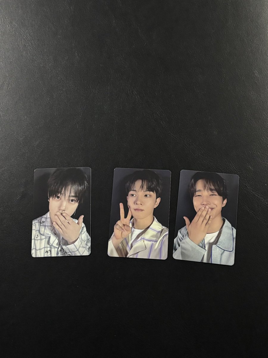05201031sh's tweet photo. 엔플라잉 서울 엔콘5
3만원 포카 교환

저: 훈, 회승, 동성
😇: 승협

디엠주세요😊

#엔플라잉 https://t.co/aRyo0qdbXg