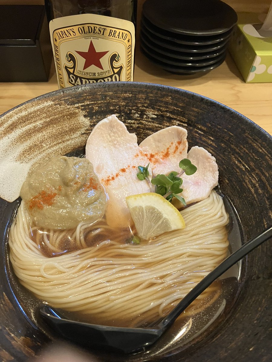 kuzan_tiger23's tweet photo. しじみと牡蠣の冷やし‼︎旨ー‼︎ https://t.co/5cB2p9NNTX