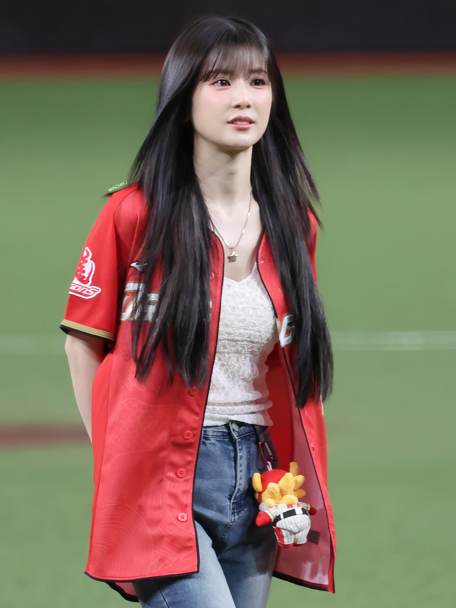 mincho_gado's tweet photo. 260731 타이베이 돔

드디어 왔다🥳🥳🥳

@Apinkpcr 
@APINKKNJ 

#에이핑크 #Apink 
#박초롱 #초롱 #CHORONG
#김남주 #남주 #NAMJOO https://t.co/x4IXEE0jol