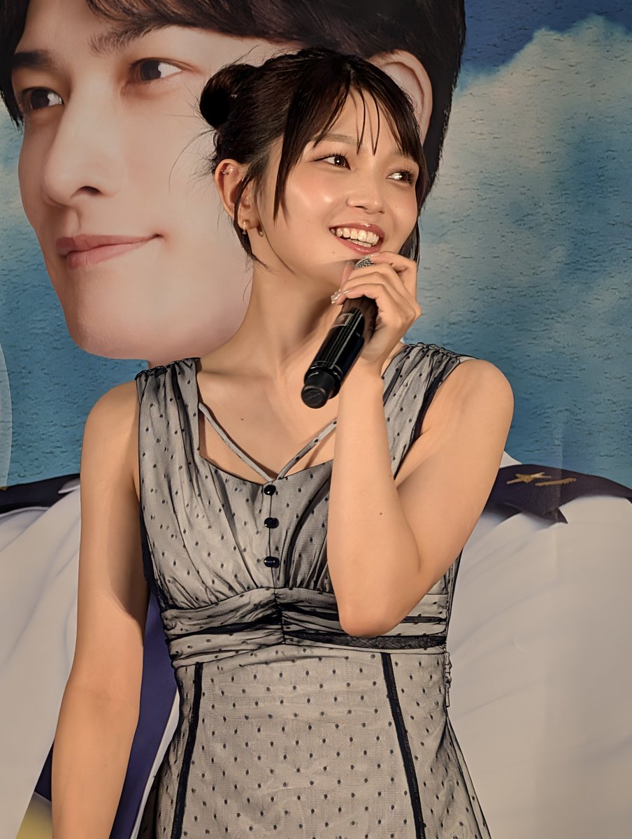 tome__tone's tweet photo. ボートレースびわこ トークショー1回目
びわこの湖面か光帆さんのどちらがキラキラしてるのかって話ですよこれは！

#福留光帆 
#ボートレースびわこ https://t.co/K9WLHGyq0S