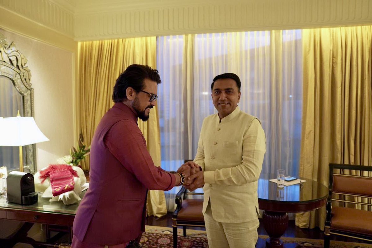 ianuragthakur's tweet photo. Had a very pleasant meeting with Shri @DrPramodPSawant Ji, the Hon'ble Chief Minister of Goa, and discussed a wide range of issues.

From securing the second rank among all Indian States in the Fiscal Health Index 2026 to the remarkable growth of its tourism and IT sectors, Goa has set new benchmarks for all-round development under his seven years of leadership.