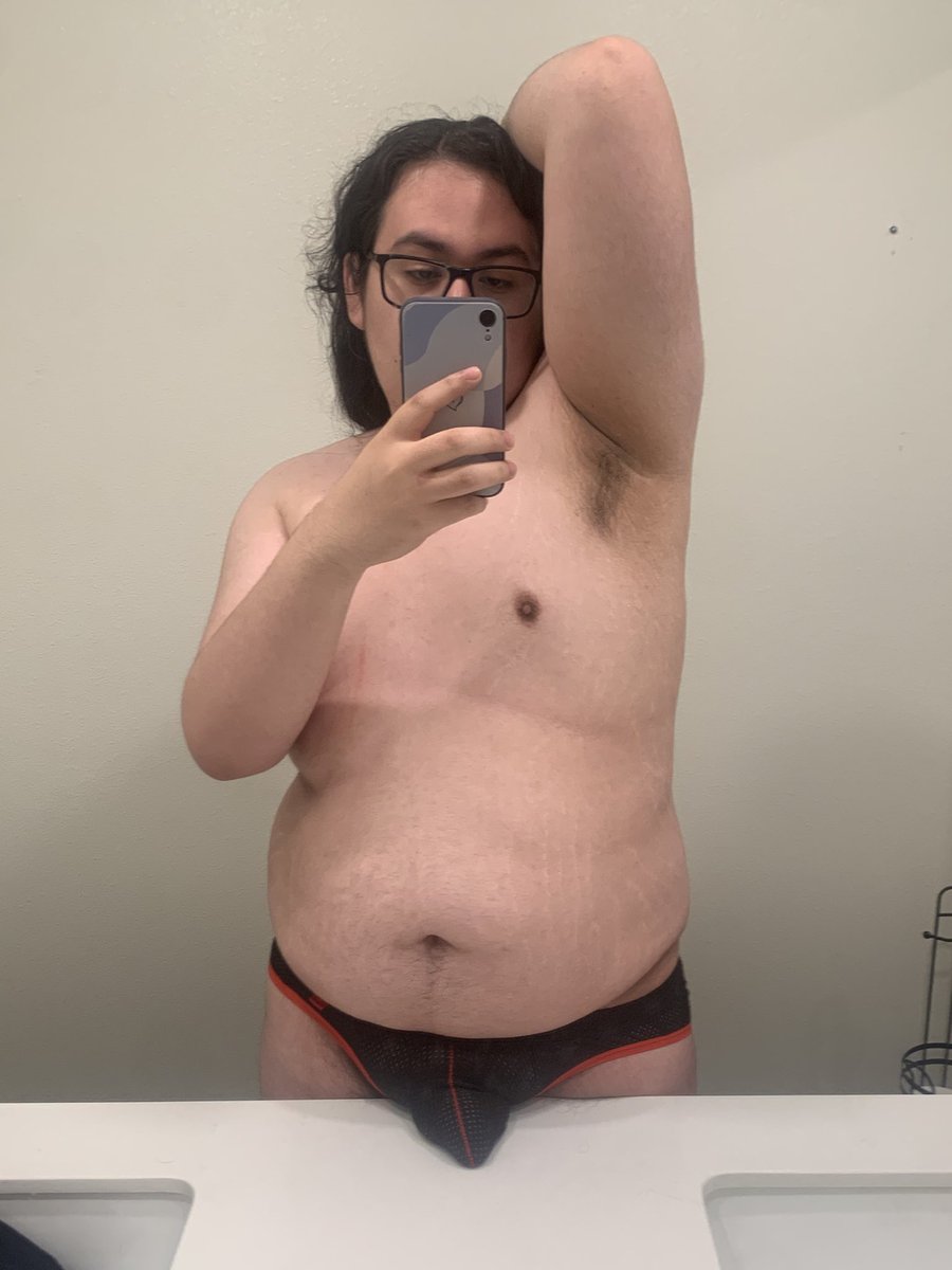 AurumAurora_'s tweet photo. Been a bit but gonna try and make a come back lol #fatboyfriday https://t.co/pVTg9uw0yr
