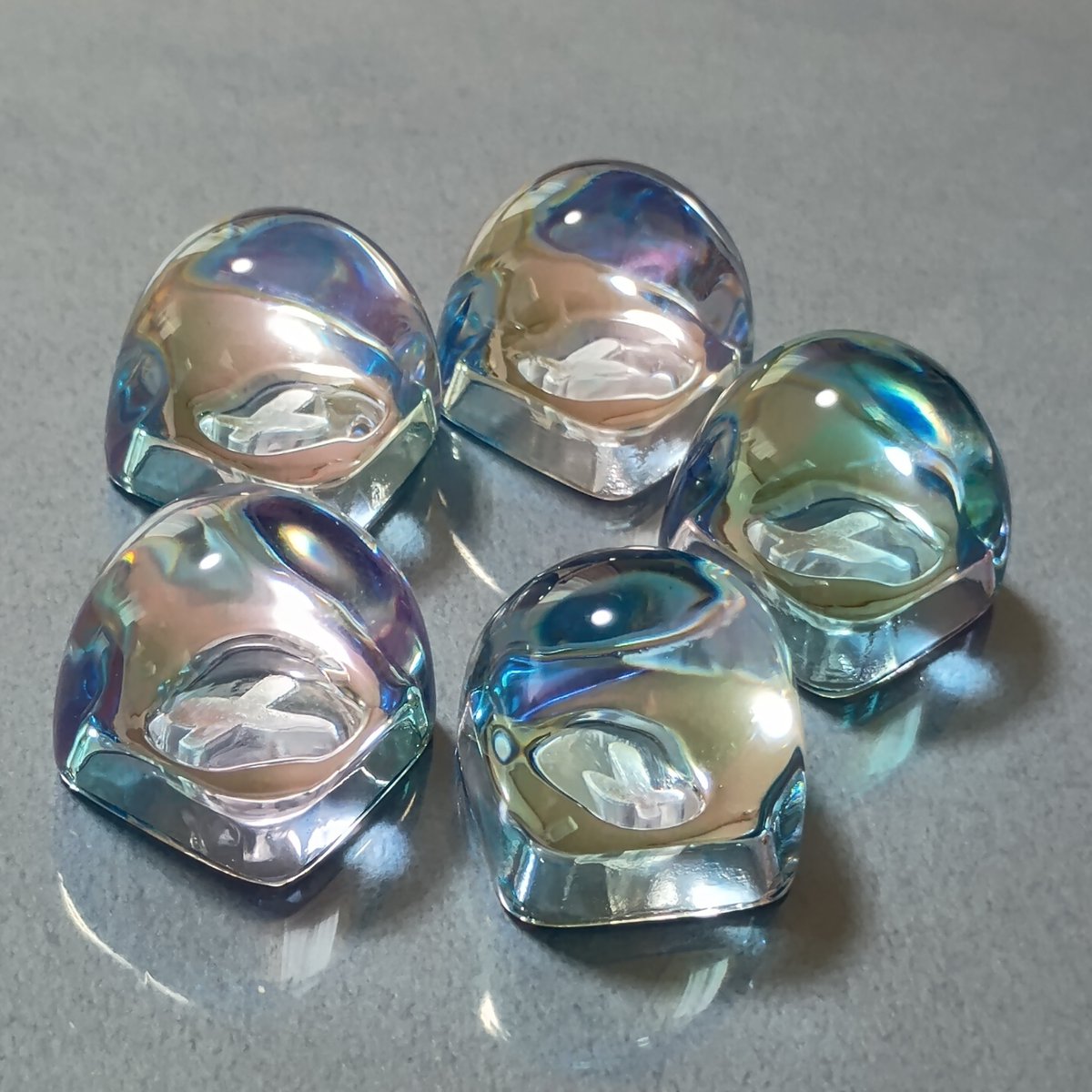 fujikkooekaki's tweet photo. Savonも再販します！

#自作キーボード #自作キーキャップ #artisankeycap #artisankeycaps #mechanicalkeyboard https://t.co/IBGjNYF9ck