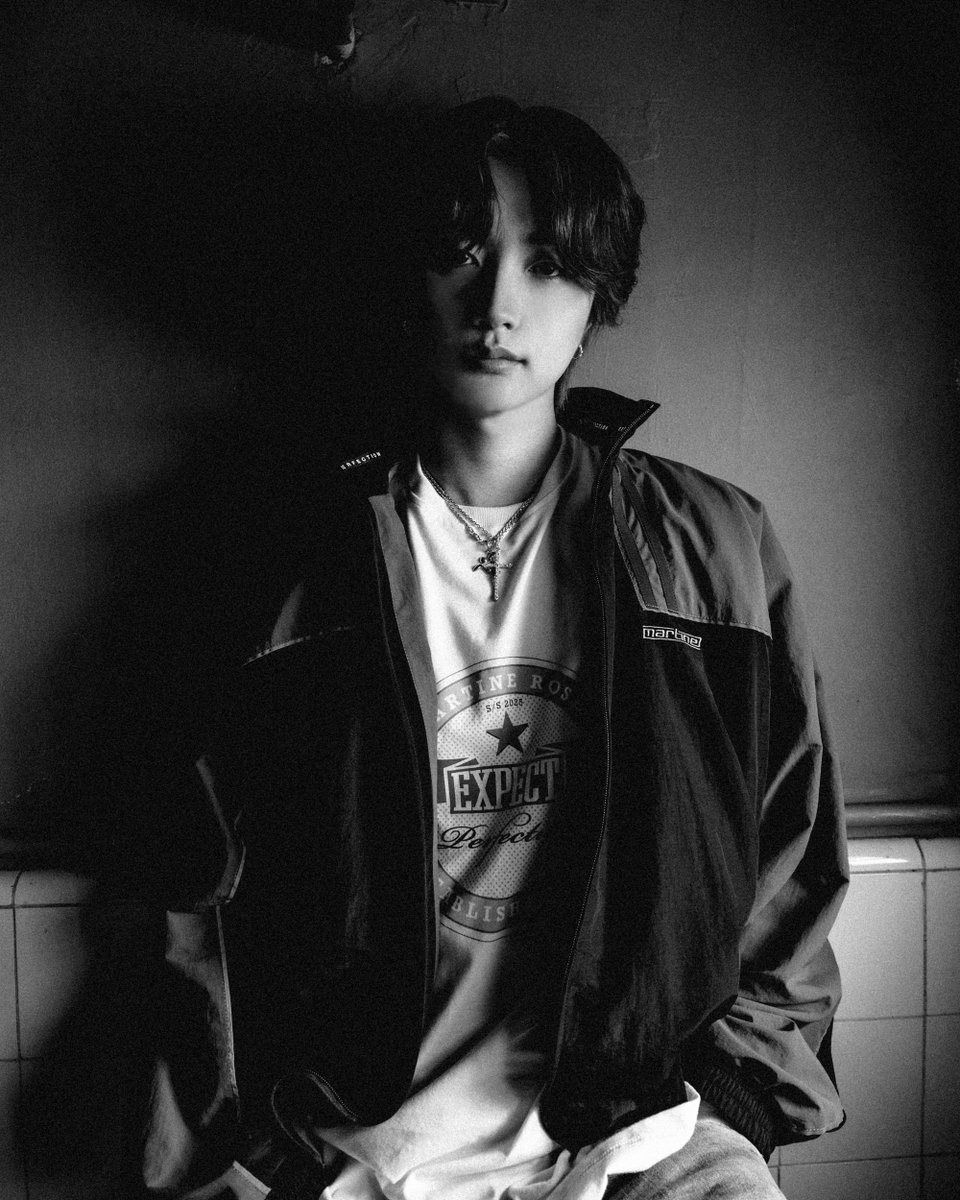 BEFIRSTofficial's tweet photo. 2026.09.18
Global EP "WATCH ME"

JUNON

https://t.co/DEBw1yuKrI

#BF_WATCHME #BF_BRUCEWAYNE
#BEFIRST #JUNON https://t.co/NJ5k3EqdGm