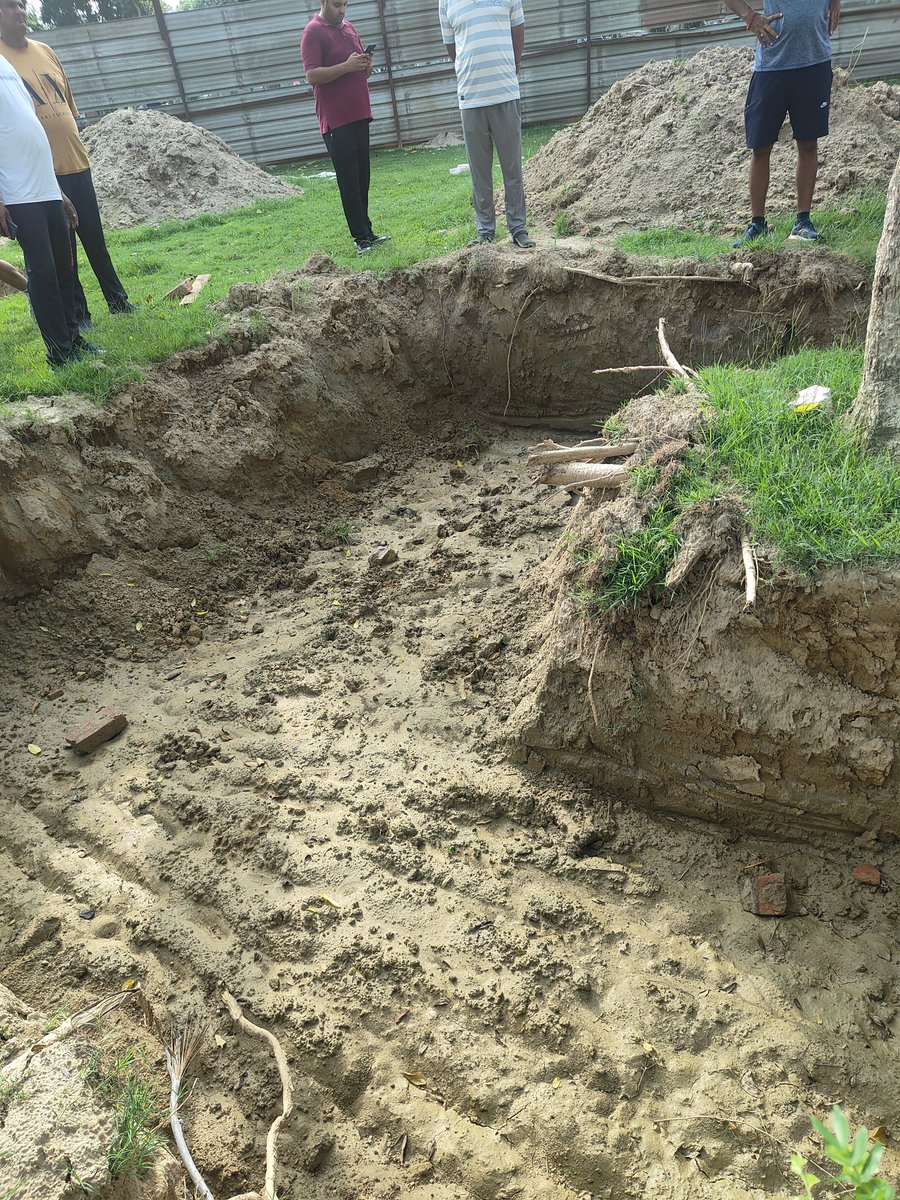 AnitaPrajapatIN's tweet photo. As per notice at Gaur Stadium, maintenance,repair work is in progress,But looking at the photo, it appears to be new construction, not just repairs,Residents are being denied entry, while football,cricket, are still being played inside.  
@OfficialGNIDA 
@dmgbnagar 
@noidapolice https://t.co/saUgZcSMM4