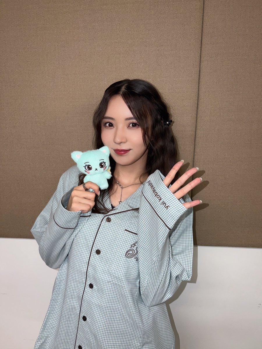 yui_and_staff's tweet photo. グッズ発売＆
「Yui Kobayashi 27th Birthday Event」

パジャマの袖には
名前の刺繍が入ってるよ~🪡✨

🗓予約受付期間 
8/6(木) 23:59まで

 🛒 https://t.co/gPiCZQKNxk

#小林由依
#小林由依_27thBirthday https://t.co/HfvvLucu5O