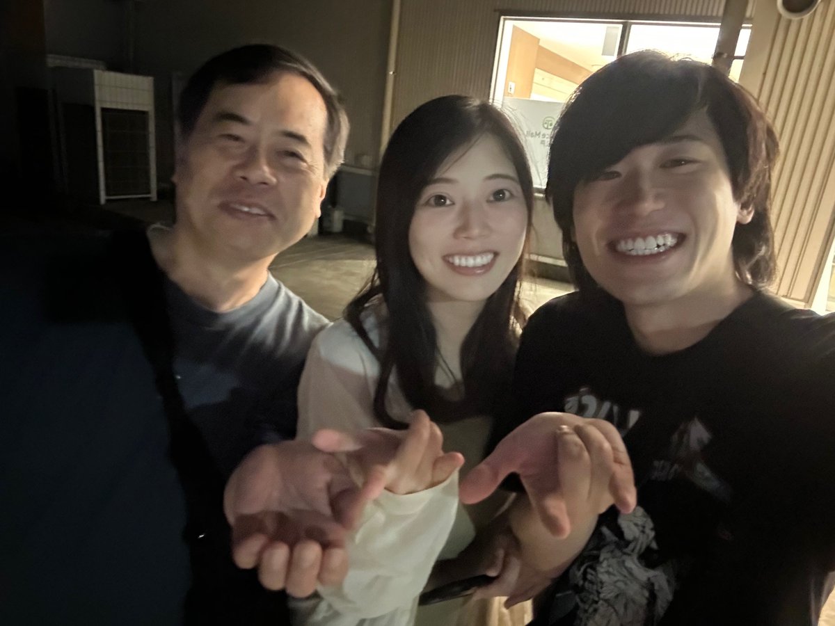 masa_bay_'s tweet photo. 彼女とお義父さんとスパイダーマンブランドニューデイ観てきたけど、MCU史上最高傑作と言っても過言では無い内容だったし、本当に泣き過ぎて涙枯れた😢
スパイダーマン興味無い人も是非観て欲しいし、これを機にMARVELブーム再燃してもおかしくないと思う https://t.co/rVdAsmyU5Q