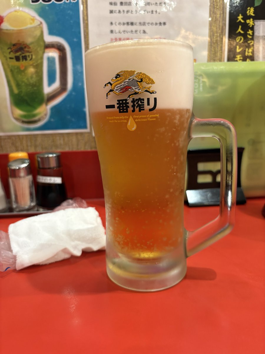 MintoSatasa's tweet photo. しかもちゃんと大ジョッキ https://t.co/g3EnBkArUZ