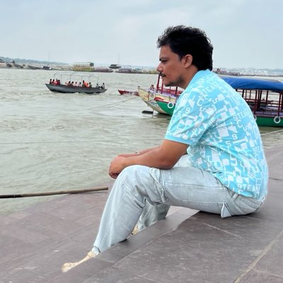 Aditya70mm's tweet photo. #NewProfilePic https://t.co/LnYI9WyjjF