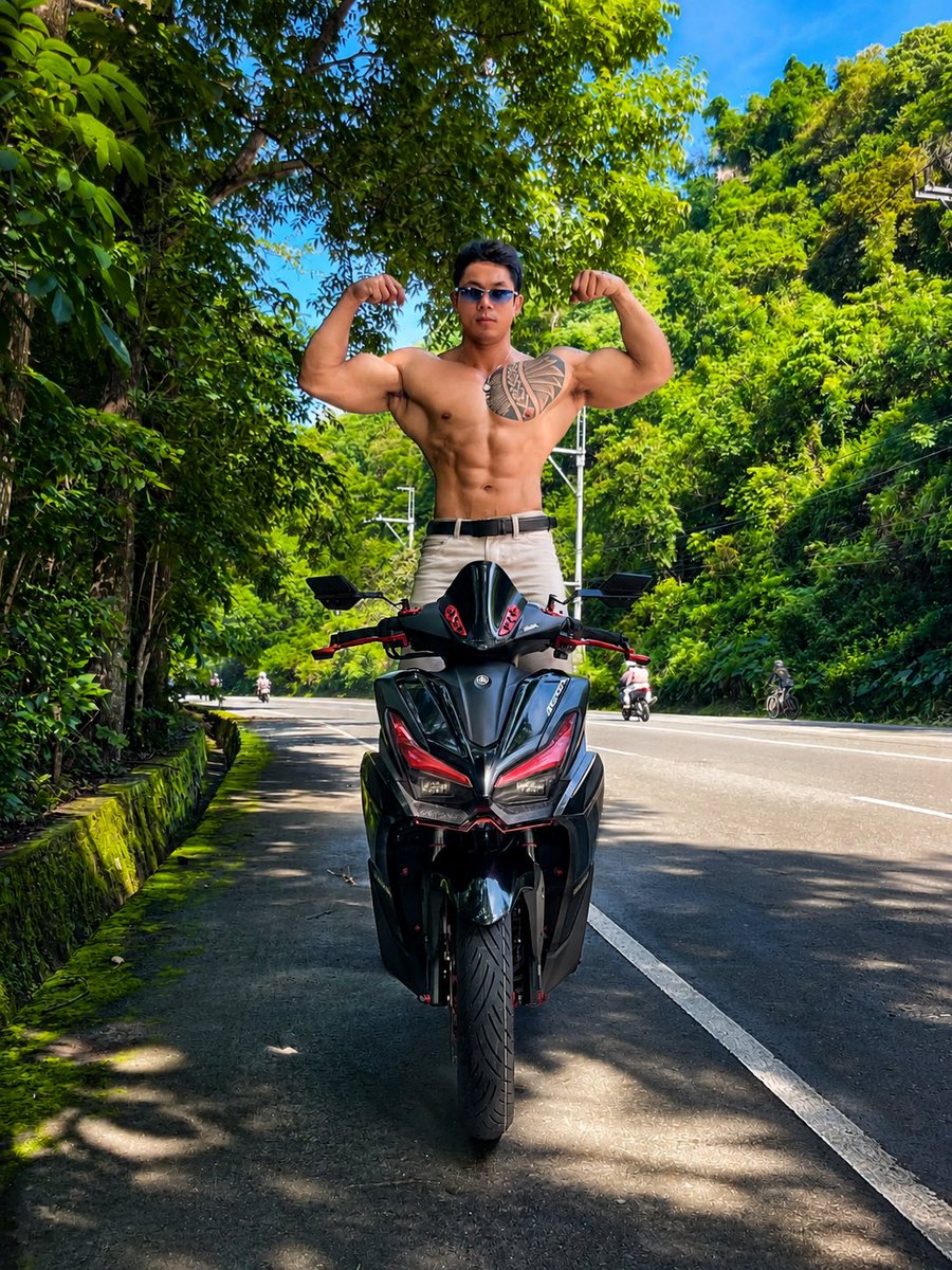 gymxtopher's tweet photo. Reconnect with nature.
tapos kntot kita outdoor. 🤣 https://t.co/zEOsEu6CvN