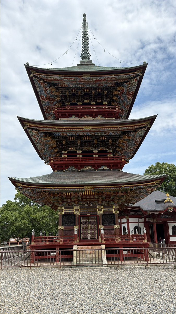 Locoooo45217330's tweet photo. パワースポット https://t.co/sXyQGgCNq9