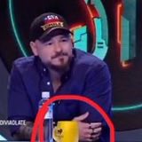 mrhitchcok's tweet photo. Me parece correcto que @MarleyCoffeeCL @MarleyCoffee haya retirado su publicidad de @Sinfiltros_tv .
Funciona la presión ciudadana.
A estos espacios de odio hay que ahogarlos donde les duele.
En el bolsillo. https://t.co/8UsU0LDBgW
