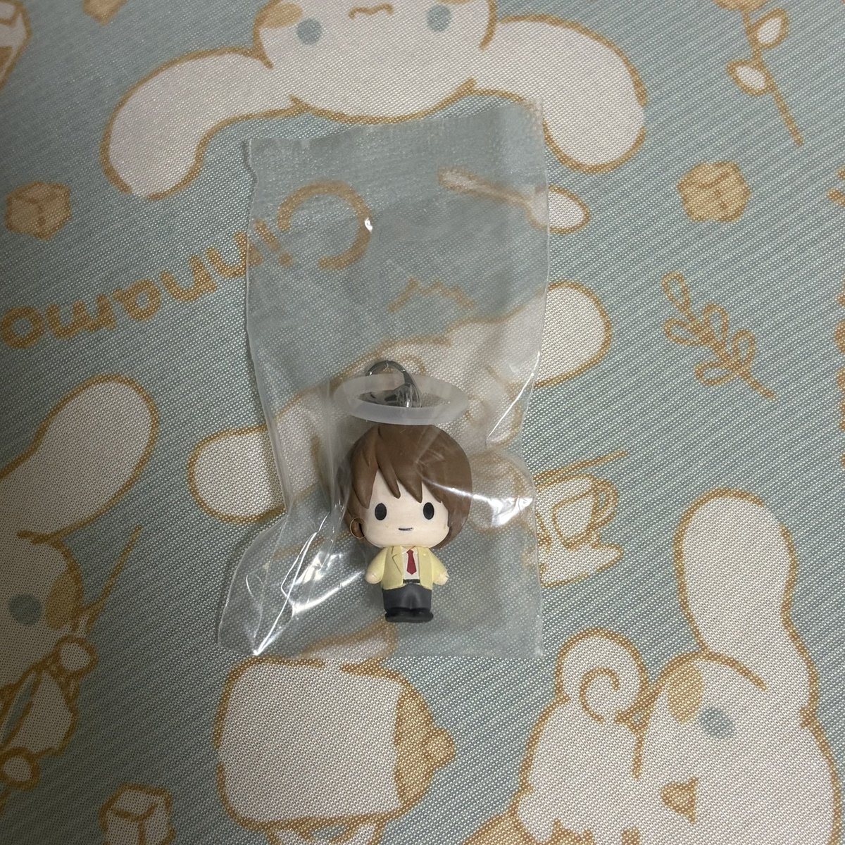 s2lio8's tweet photo. @Ni_sh_X こんにちは、初めまして。検索よりお声がけ失礼いたします。
当方夜神月を所持しているのですが、メロと郵送にて交換をしていただくことは可能でしょうか？
ご検討よろしくお願いいたします。 https://t.co/HSxNXweDHR