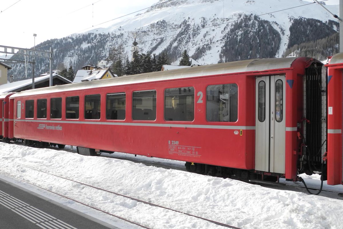 rhbge66nr701's tweet photo. レーティッシュ鉄道
B2349 20130101Samedan
B2347 20170106Chur
#RhätischeBahn
#RhB
#レーティッシュ鉄道 https://t.co/0TGh1Uj50q
