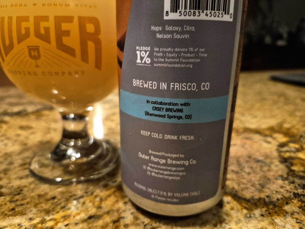 scottvillers's tweet photo. #drinkcheck #cobeer @OuterRangeBrew x @CaseyBrewing collab / "Cross Flow" Hazy IPA w/Galaxy, Citra & Nelson Sauvin hops https://t.co/2EYXDRLUbZ