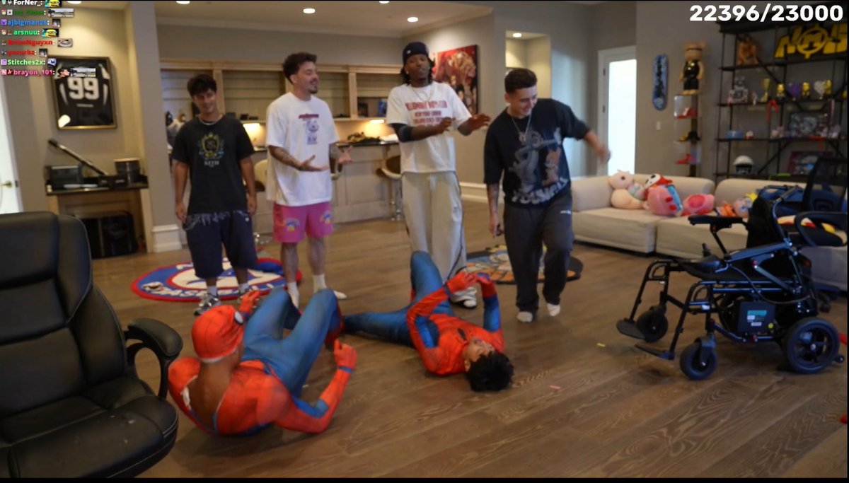TJay685's tweet photo. Everybody in the same room. We are so back… https://t.co/dFqJnFMOdO