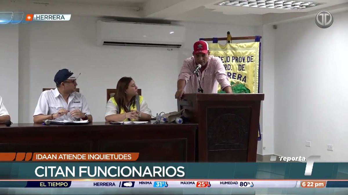 TReporta's tweet photo. Durante un Consejo Provincial desarrollado en la provincia de Herrera, funcionarios del Idaan escucharon las múltiples denuncias presentadas por los moradores y autoridades locales debido a la falta de agua potable en la región.

Pidieron la inauguración de la planta potabilizadora de Los Pozos lo más pronto posible.