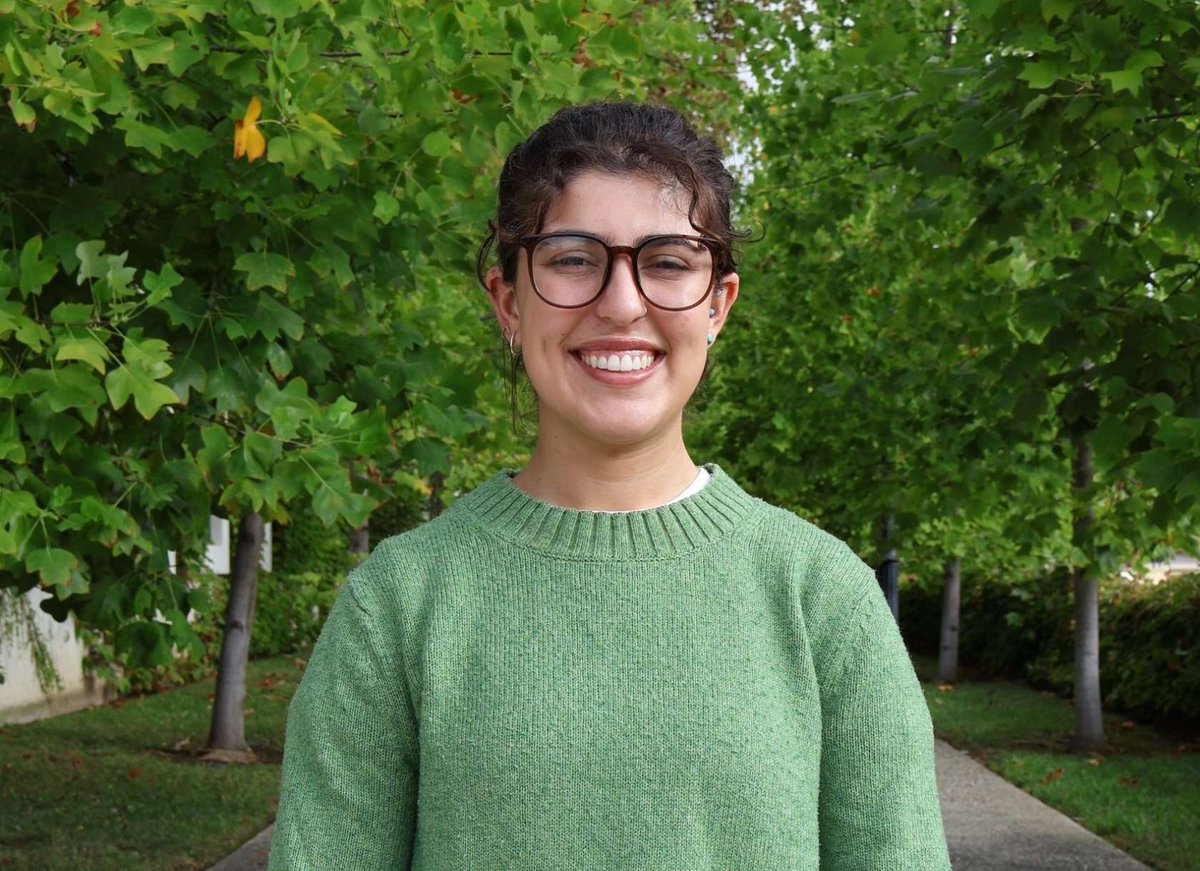 scrippscollege's tweet photo. Linguistics major Malena Sparano ’26, scholarship and internship support opened the door to undergraduate research, studying abroad in Taiwan, and exploring the intersections of language, identity, and culture. 🌏📚

https://t.co/NReJksU9Cw https://t.co/efGPrSogo0