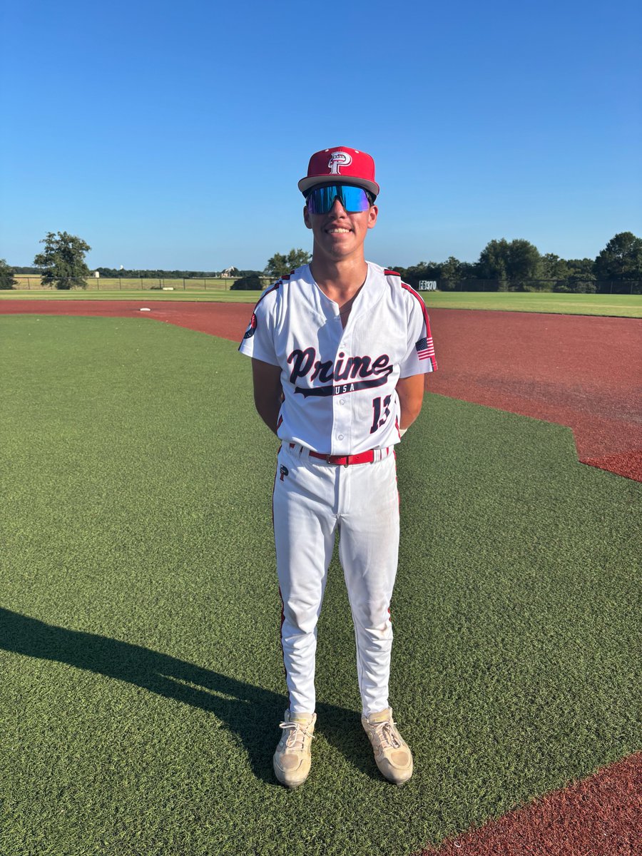 FiveToolTexas's tweet photo. F: USA Prime Titans 16U Navy 3, South Texas Tribe 2027 1
PoG: @Isaiah13Gute 1-3, HR
Pitcher: @ZimmerlieJacob 7 IP, 5H, R, 5K https://t.co/7YwDngg58q