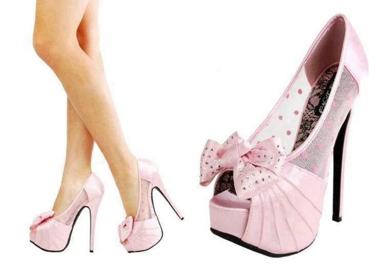 dollyreesa's tweet photo. everything’s prettier in pink ! ❥     ⊹.˚ https://t.co/C2SPpM6liL