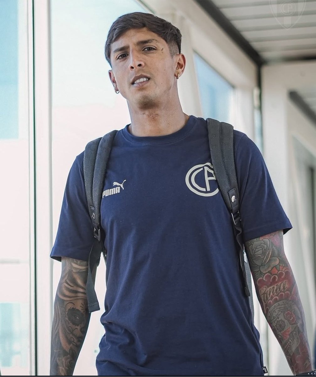 izquierdo010's tweet photo. A mí me dicen que Agustín Almendra es baja para el partido de mañana ante Luqueño a raíz de una molestia.

Aguardando la lista de convocados ⏳

@ABCCardinal - @ABCDeportes https://t.co/dTeL5yrbdJ