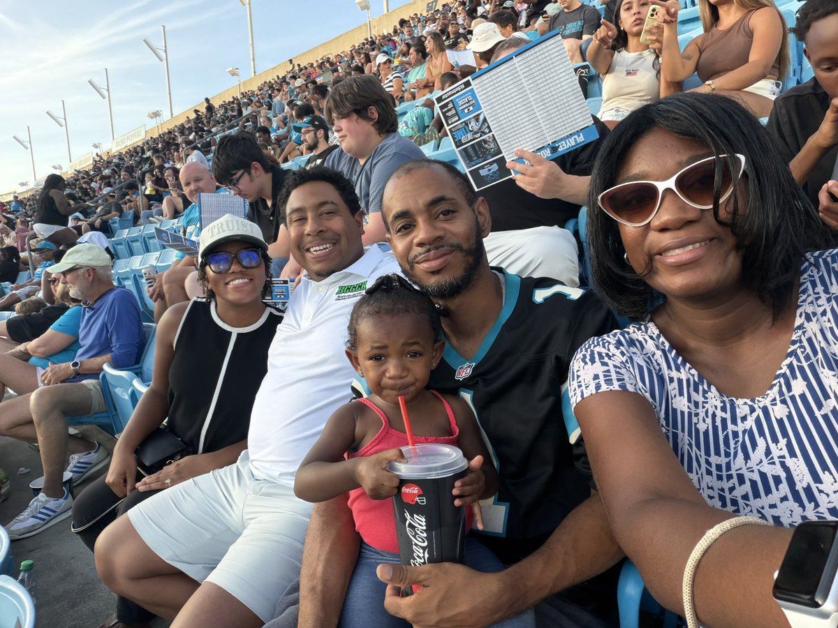 WilliamStevenA3's tweet photo. Panthers Fan Fest 2026!!!! https://t.co/eE3UPxmH0L