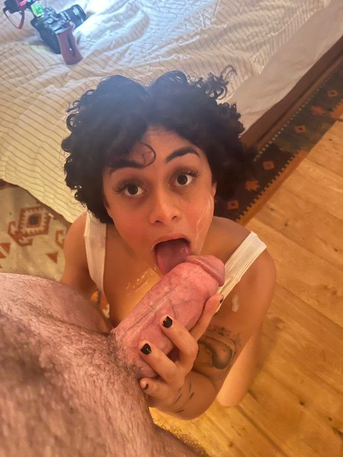 kiaa_kate088's tweet photo. I'll Swallow every Inch of that Dick🍆 in my Mouth daddy 💦🍆👅👄
Say Hi on my Tele 👇
https://t.co/rH9JtMAYzI https://t.co/0ogucYCxT3