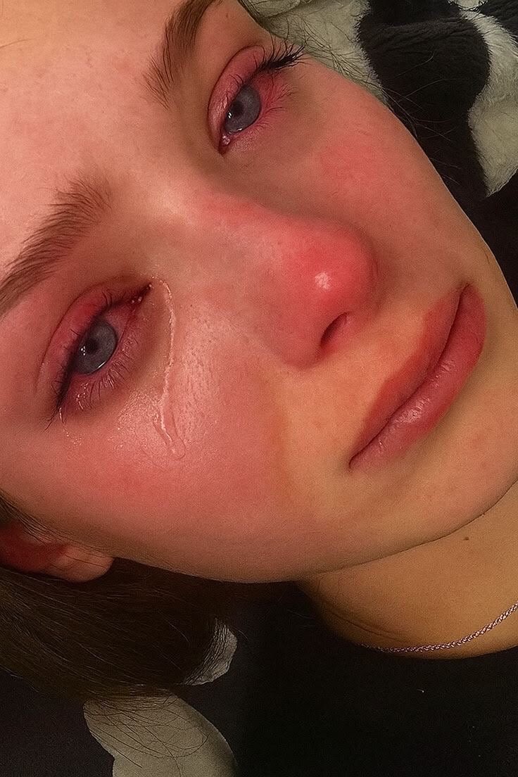 kellina00770's tweet photo. Finally broke up https://t.co/cxKKyLSPQF