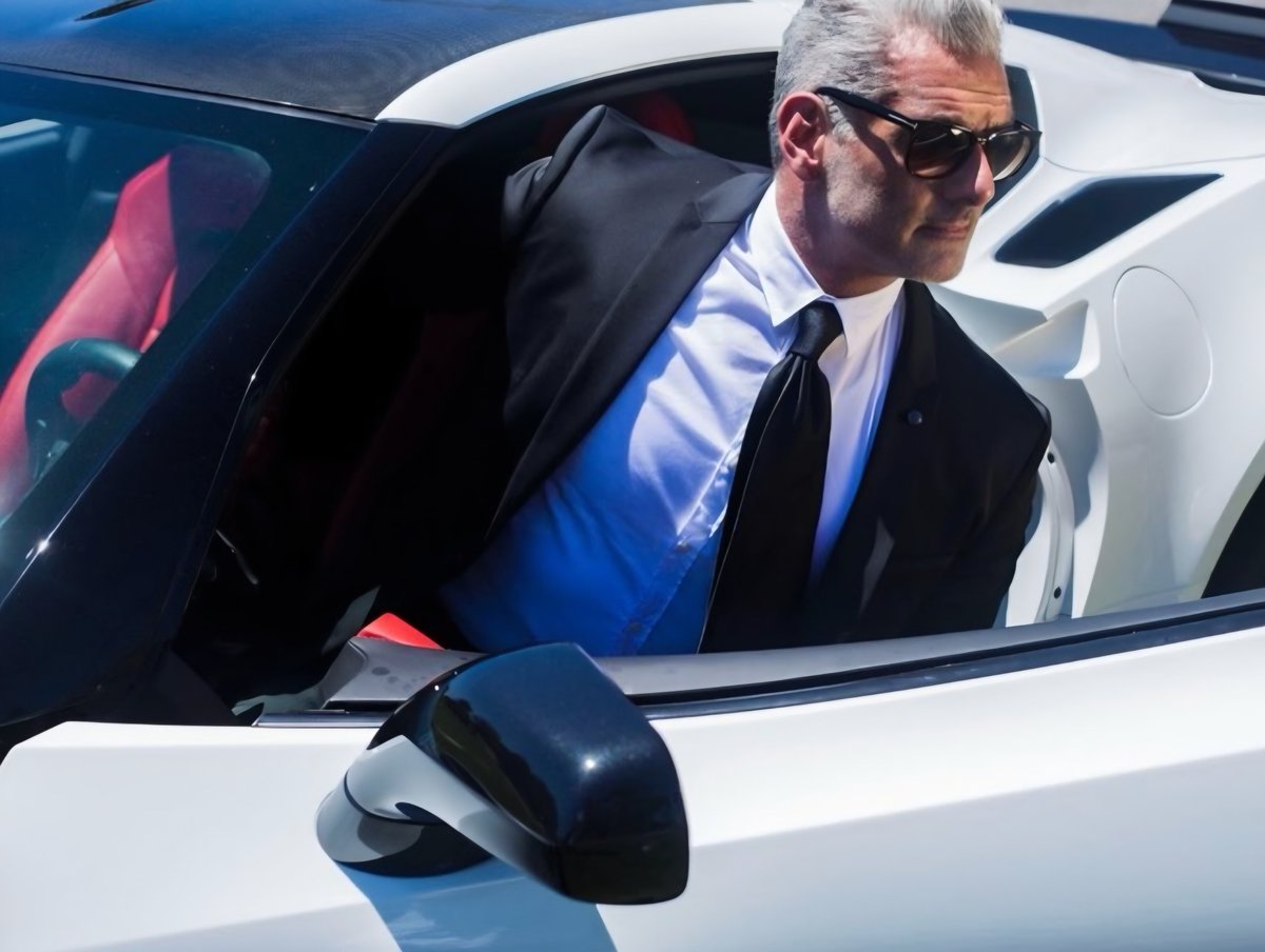 InNoah__WeTrust's tweet photo. Arrive in style. https://t.co/9BJihAAh0l