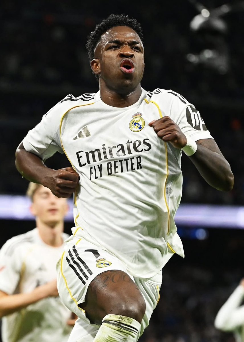 whitenigerian's tweet photo. 🚨BREAKING: Arsenal reached an agreement in principle on personal terms with Vinicius Junior! ❤️ https://t.co/FYKWEd436l