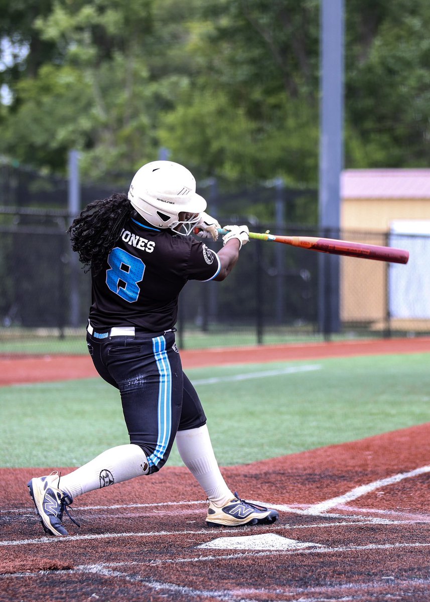 DJones_Softball's tweet photo. So proud of my team! We fought back from adversity and won the AFCS Tier II championship! Personally,  I had a good week at the plate.
25 Total Hits 
2 HRs, 2-3Bs, 12-2Bs, 9-1Bs, 21 RBIs and 19 Runs Scored. Thank you to @thealliancefp for naming me to the All Tournament team!
@BombersGoldSETX @BombersTexas @bombers_academy @USASoftball @QrRecruiter @PrepSoftball @ExtraInningSB @LineDsoftball @SFE_Athletics @softballhype @DICKS @44ProCustom @RJones_Softball @JamieHunt729 @BKAnderson2030 @47_EllieA @ryleighm2k12 @xoGeorgiaJones @bellag27_2010 @Addi_Fail28 @KcJackson00