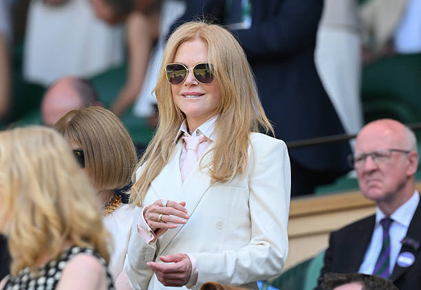 NicoleKidmanNet's tweet photo. July 12 | The Championships - Wimbledon
https://t.co/ggM6iiZUYy https://t.co/mSHwXNa642