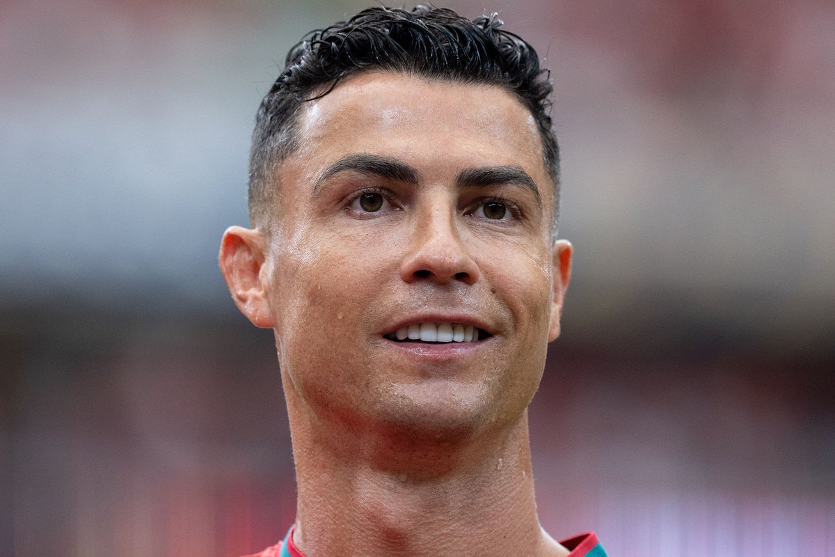 JFreiress_'s tweet photo. Cristiano Ronaldo passou a seguir o Craque Neto no Instagram. https://t.co/zzzgeAkzoM