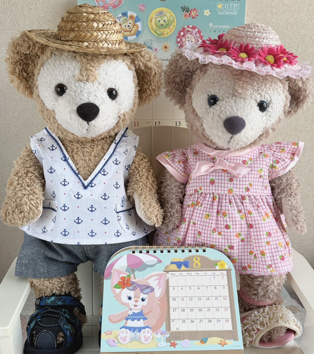 calru33's tweet photo. おはようございます☀
8月のカレンダーはベルちゃん🦊💕
今月もよろしくですʕ•ᴥ•ʔ🐾 https://t.co/O0QbvU6hDe